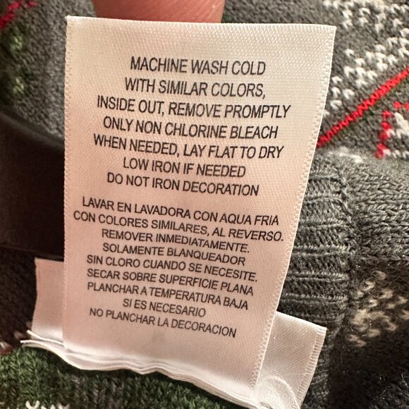 Disney Mickey Mouse, Gray Snowflake, Sleigh Christmas Holiday Sweater - Size M - Picture 7 of 8